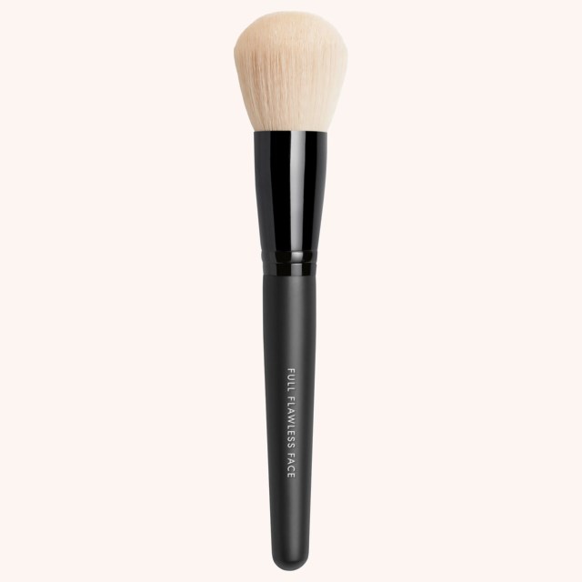 Full Flawless Application Face Brush Full Flawless Application Face Brush