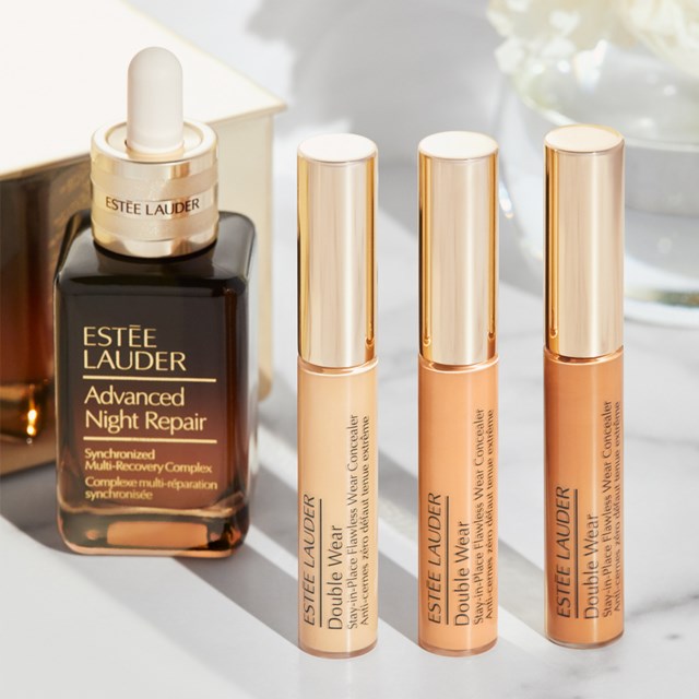 Double Wear Stay-In-Place Flawless Wear Concealer 1W Light Double Wear Stay-In-Place Flawless Wear Concealer 1W Light