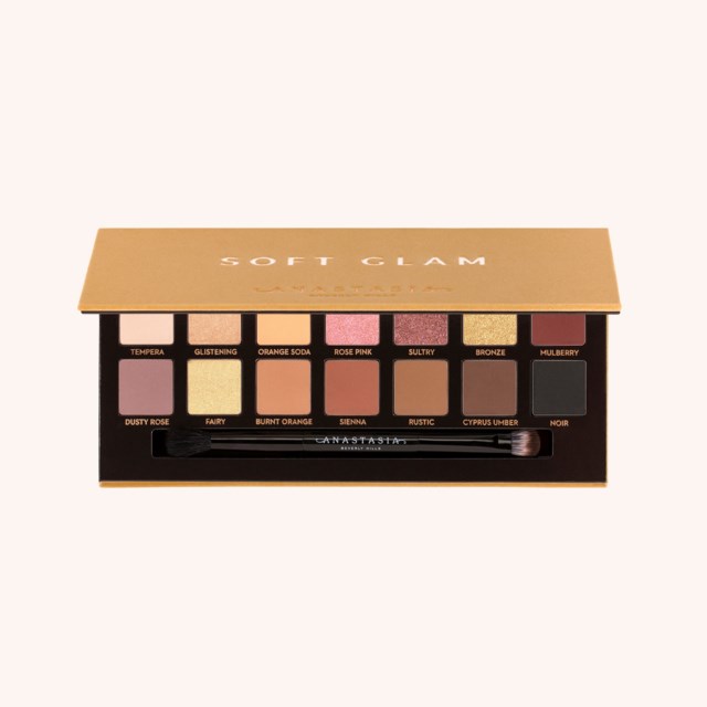 Soft Glam Eyeshadow Palette