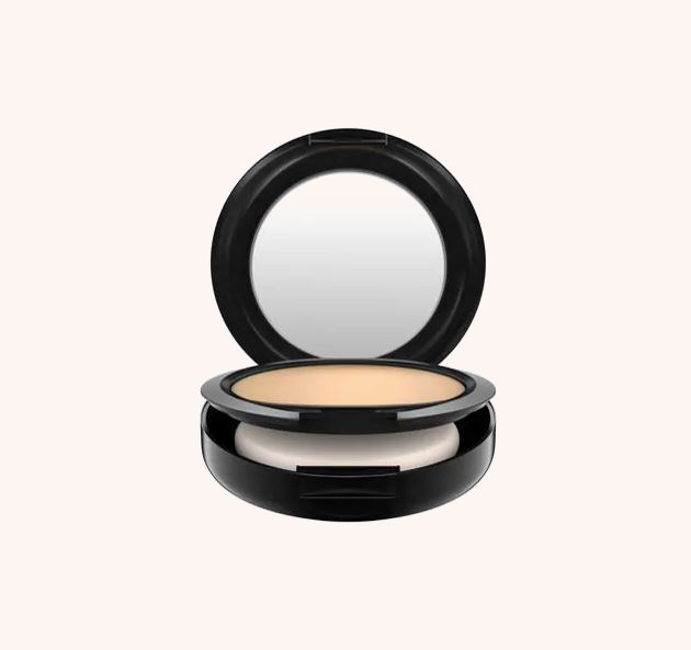 Studio Fix Powder Plus Foundation NC30