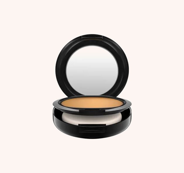 Studio Fix Powder Plus Foundation NC50