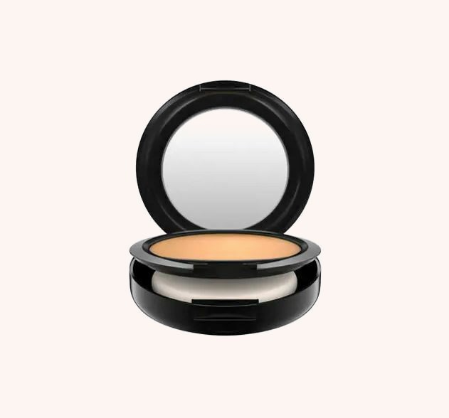 Studio Fix Powder Plus Foundation NC42 Studio Fix Powder Plus Foundation NC42