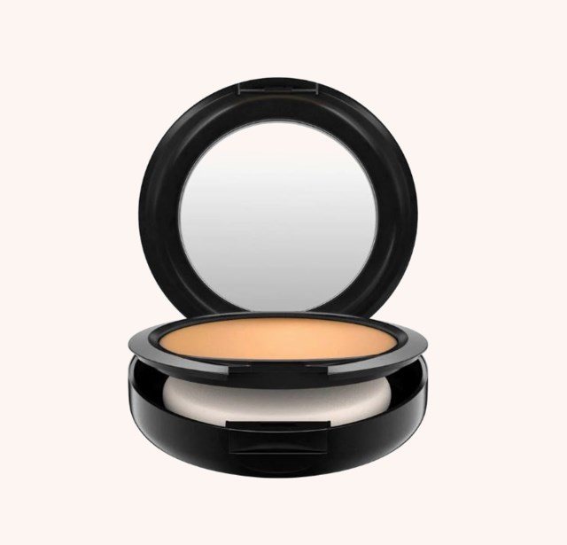 Studio Fix Powder Plus Foundation NC43,5