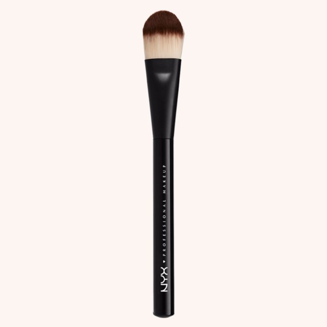 Flat Foundation Pro Brush