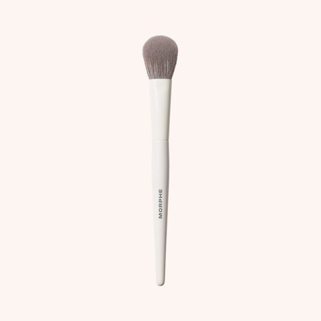 M202 Slanted Blush Brush