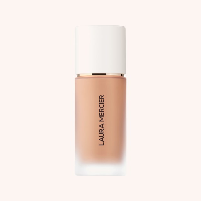 Real Flawless Weightless Perfecting Foundation 3C1 Toffee