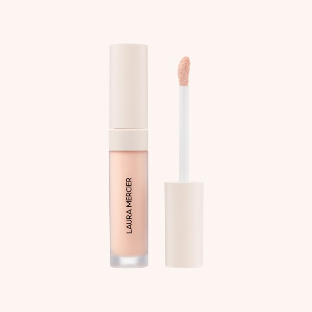 Real Flawless Weightless Perfecting Concealer 0N1