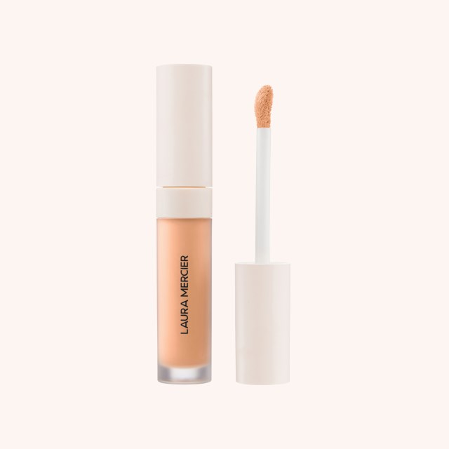 Real Flawless Weightless Perfecting Concealer 3W1