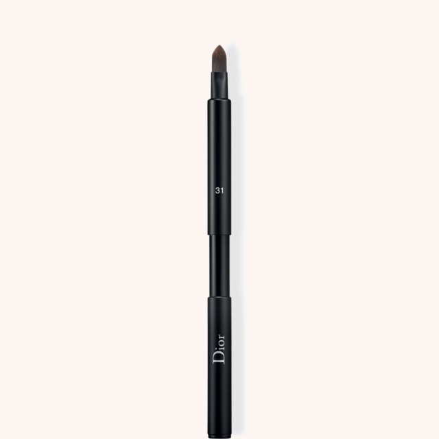 Backstage Retractable Lip Brush N° 31 Backstage Retractable Lip Brush N° 31
