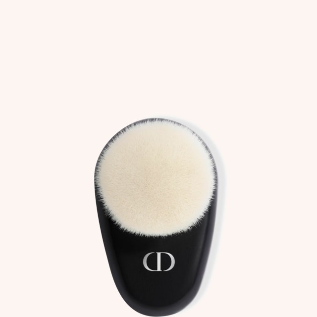 Backstage Face Brush N° 18