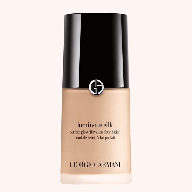 Luminous Silk Foundation 2