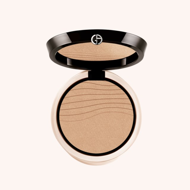 Luminous Silk Glow Fusion Finishing Powder 4 Luminous Silk Glow Fusion Finishing Powder 4