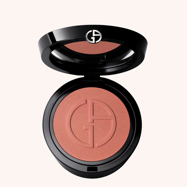 Luminous Silk Glow Blush 11