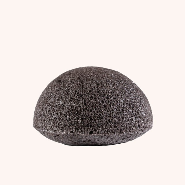 Konjac Sponge With Activated Charcoal – Natural Exfoliation For Pimples And Blackheads Konjac Sponge Konjac Sponge With Activated Charcoal – Natural Exfoliation For Pimples And Blackheads Konjac Sponge