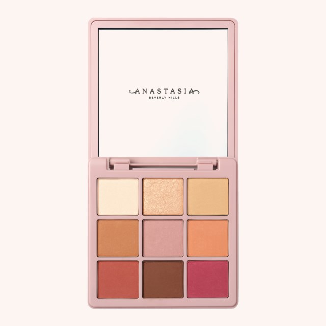 Mini Modern Renaissance Eye Shadow Palette Mini Modern Renaissance Eye Shadow Palette