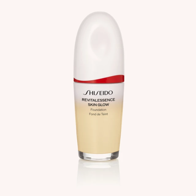 Revitalessence Skin Glow Foundation 120 Revitalessence Skin Glow Foundation 120