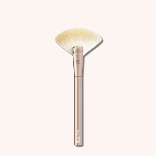 Illuminating Fan Brush No 115