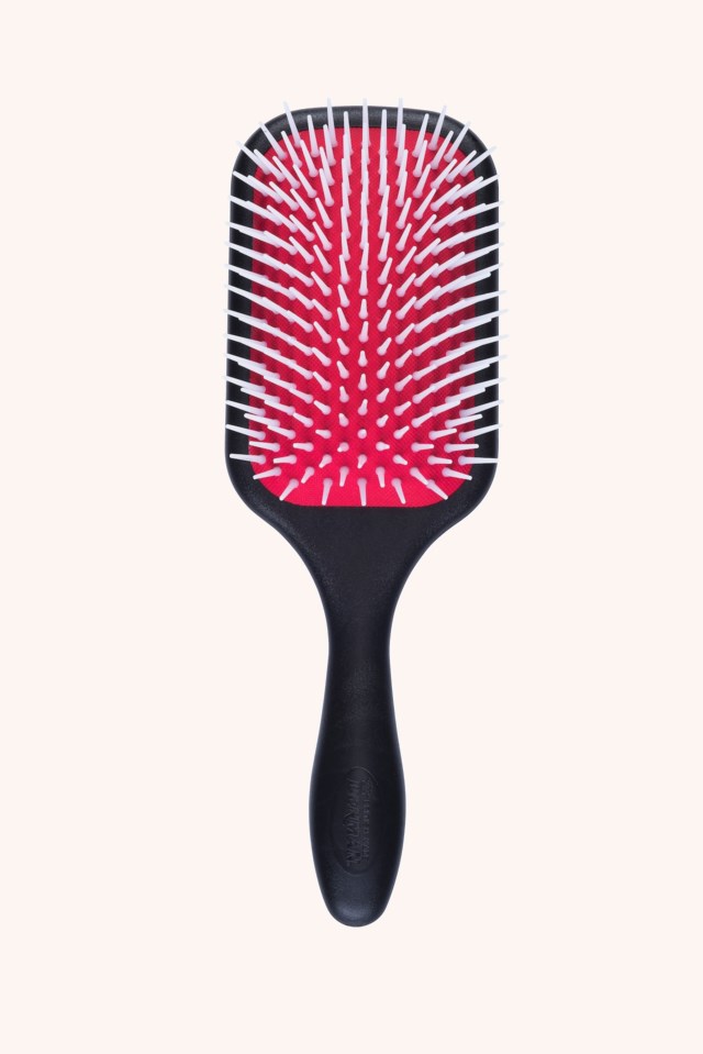 D38 The Power Paddle Hair Brush Black D38 The Power Paddle Hair Brush Black