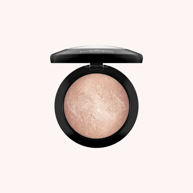 Mineralize Skinfinish/ Natural Soft and Gentle Mineralize Skinfinish/ Natural Soft and Gentle