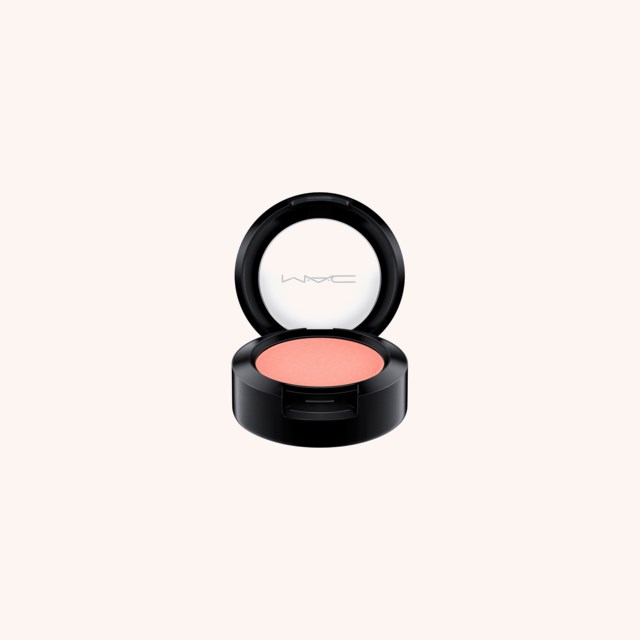 Satin  Single Eye Shadow Shell Peach
