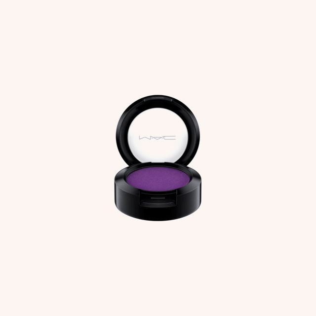 Satin Single Eye Shadow Power To The Purple Satin Single Eye Shadow Power To The Purple