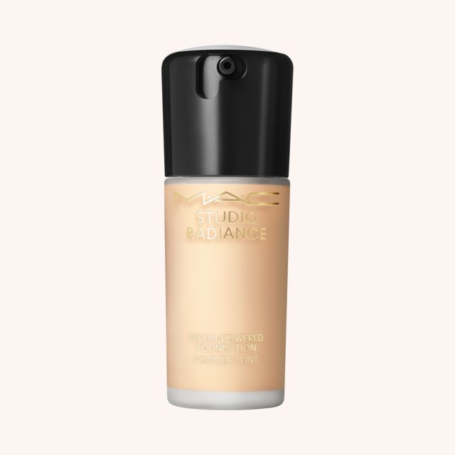 Studio Radiance Serum Powered Foundation NC 17,5 Studio Radiance Serum Powered Foundation NC 17,5