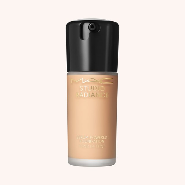 Studio Radiance Serum Powered Foundation NW 15