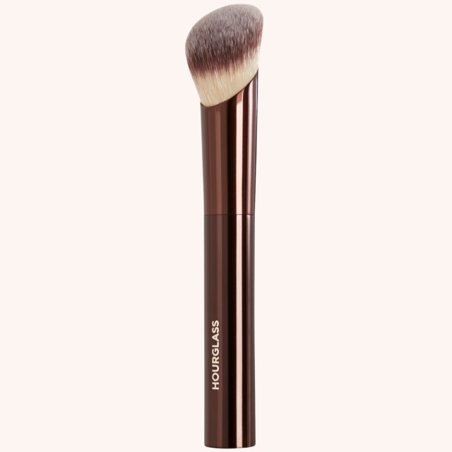 Ambient Soft Glow Foundation Brush